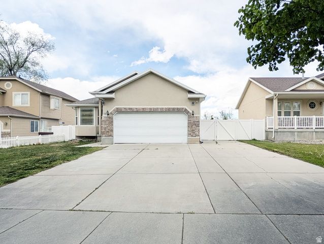 98 W SETTLEMENT CIR, Midvale, UT 84047