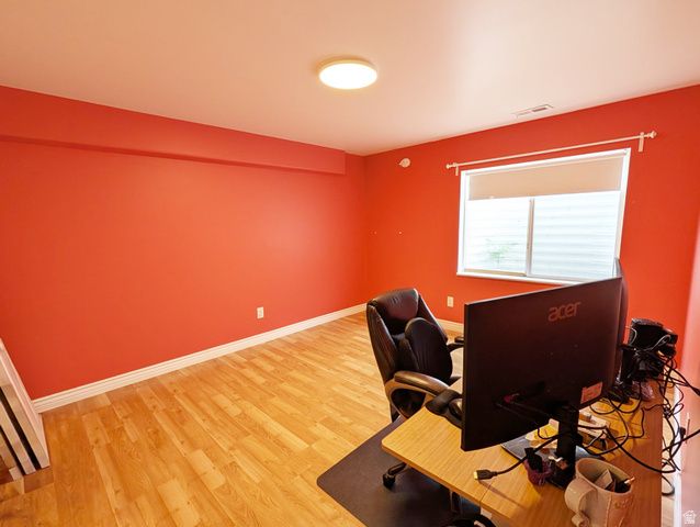 98 W SETTLEMENT CIR, Midvale, UT 84047