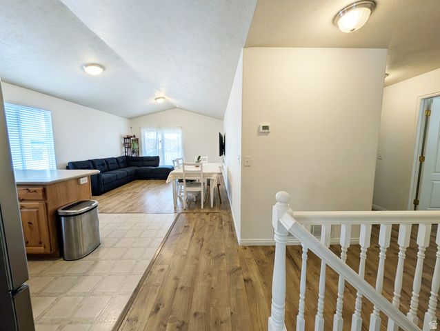 98 W SETTLEMENT CIR, Midvale, UT 84047