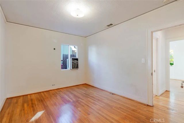 1221 Wesley Avenue, Pasadena, CA 91104