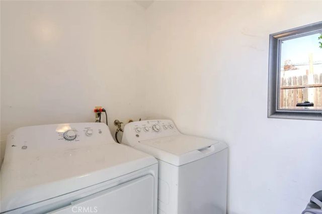 1221 Wesley Avenue, Pasadena, CA 91104