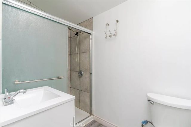 1221 Wesley Avenue, Pasadena, CA 91104