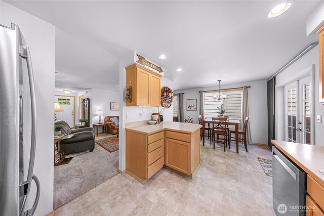7520 Clamdigger, Blaine, WA 98230