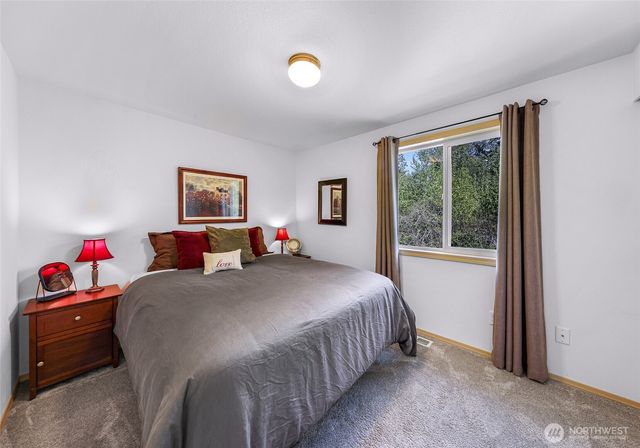 7520 Clamdigger, Blaine, WA 98230