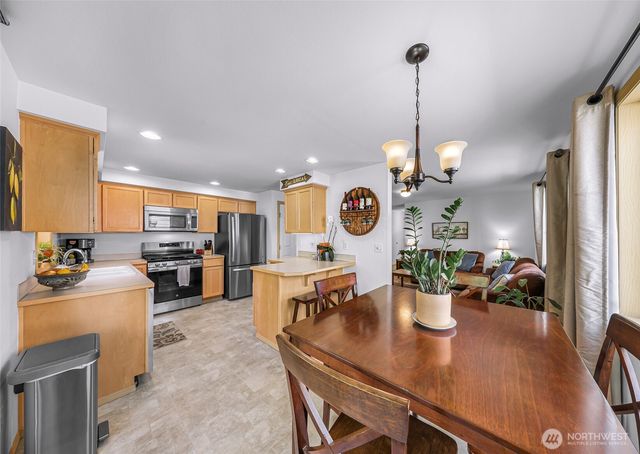 7520 Clamdigger, Blaine, WA 98230
