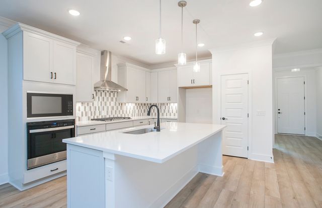 461 Brownstone Street, Mount Juliet, TN 37122