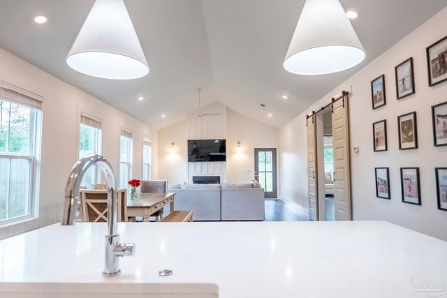 1001 E Cross St C, Pensacola, FL 32503