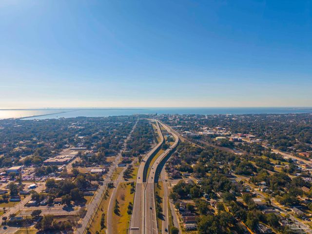 1001 E Cross St C, Pensacola, FL 32503