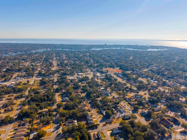 1001 E Cross St C, Pensacola, FL 32503