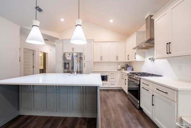 1001 E Cross St C, Pensacola, FL 32503