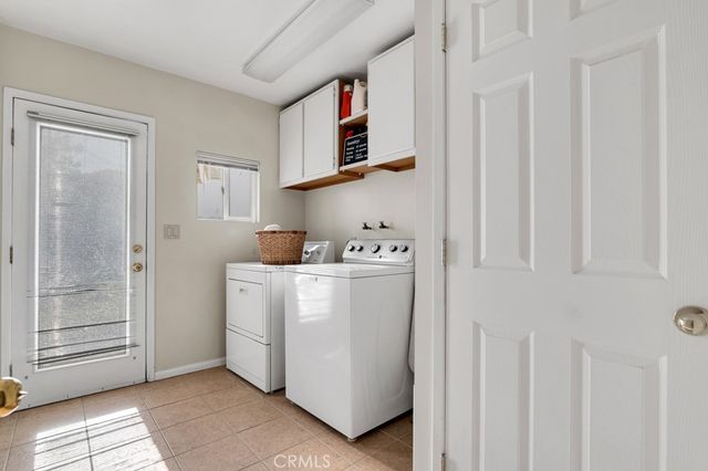 10037 Louise, Northridge, CA 91325