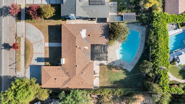 10037 Louise, Northridge, CA 91325