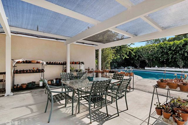 10037 Louise, Northridge, CA 91325