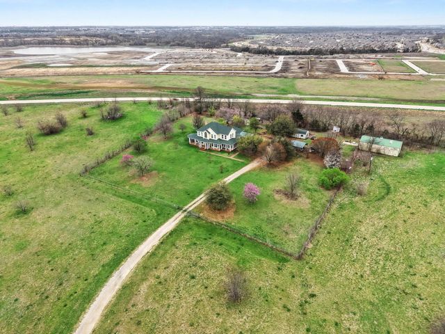 1441 County Road 282, Mckinney, TX 75071