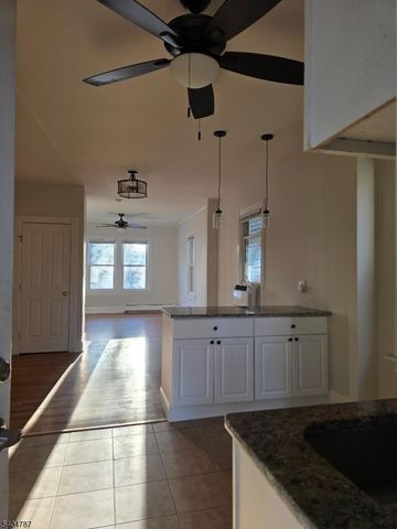 37 James St, Morristown Town, NJ 07960