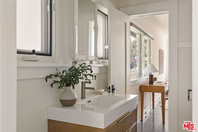 708 N Avenue 53, Los Angeles, CA 90042