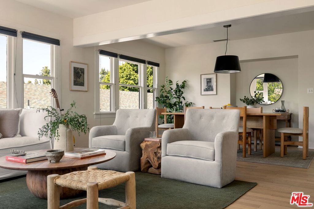 Image 10 of property listing at 708 N Avenue 53, Los Angeles, CA 90042