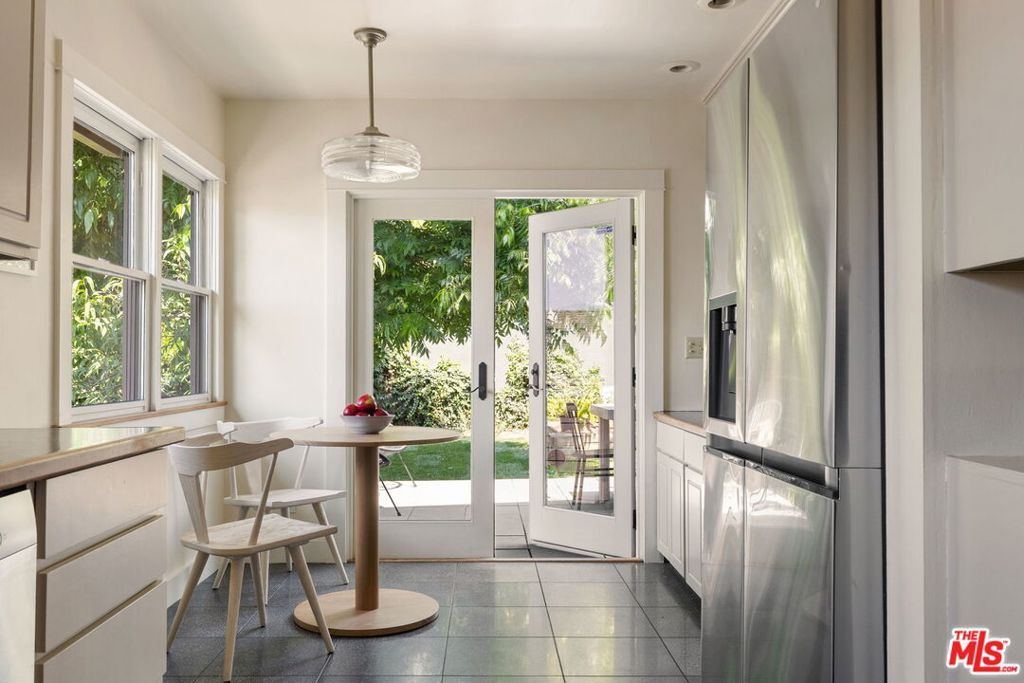 Image 18 of property listing at 708 N Avenue 53, Los Angeles, CA 90042