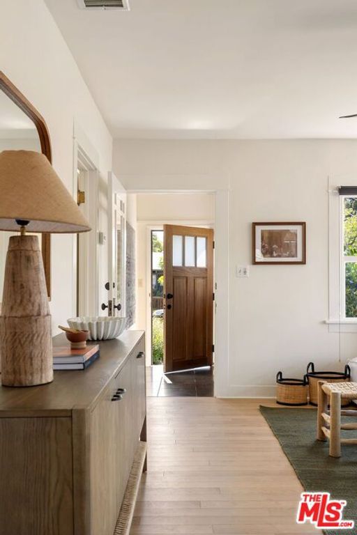 Image 4 of property listing at 708 N Avenue 53, Los Angeles, CA 90042