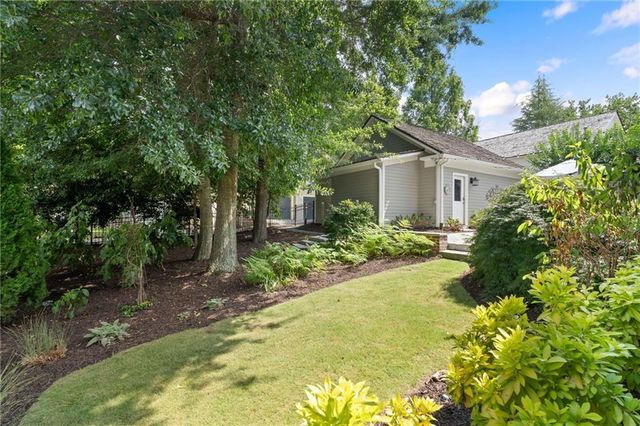 6855 Bucks Road, Cumming, GA 30040