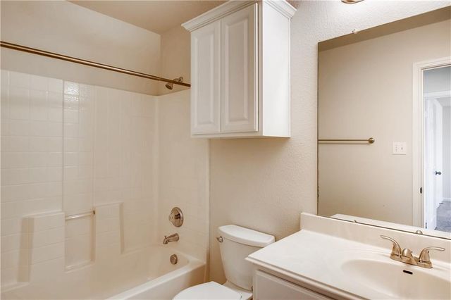 220 Stone Crest BLVD, Buda, TX 78610