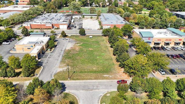 201 W 83rd Street, Chicago, IL 60620