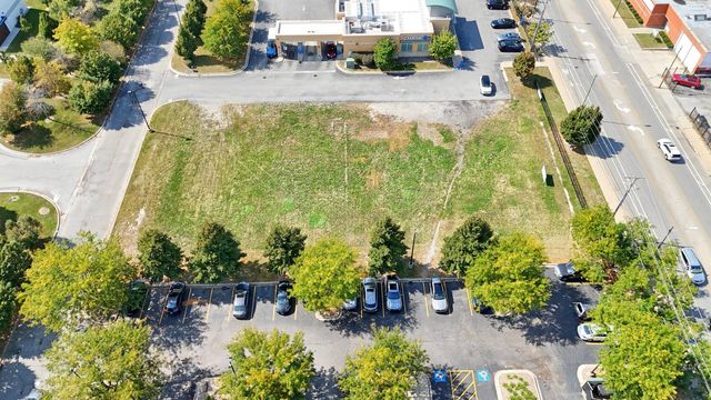 201 W 83rd Street, Chicago, IL 60620