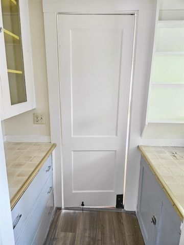 19 Rowe St 2, Newton, MA 02466