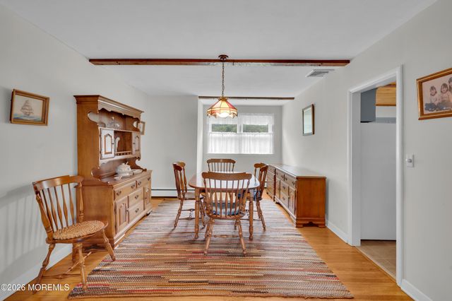 3238 Ridgewood Road, Allenwood, NJ 08720