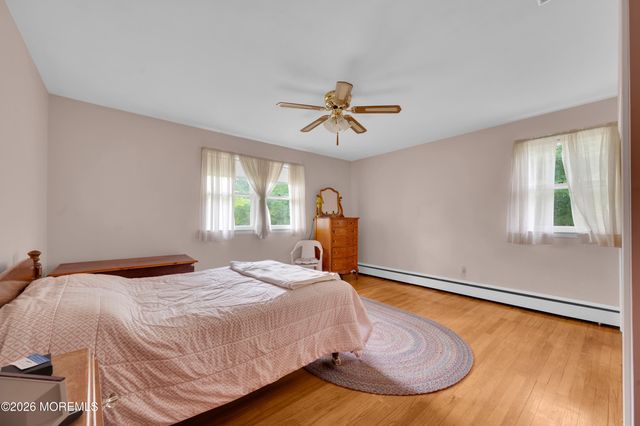 3238 Ridgewood Road, Allenwood, NJ 08720