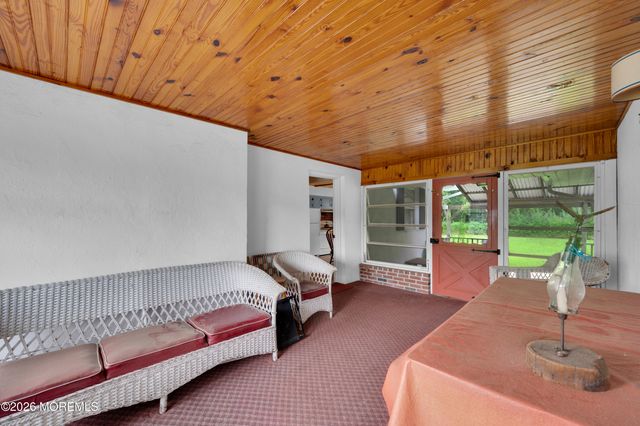 3238 Ridgewood Road, Allenwood, NJ 08720