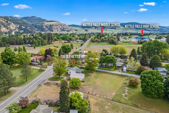 705 Old Kettle Rd, Kettle Falls, WA 99141