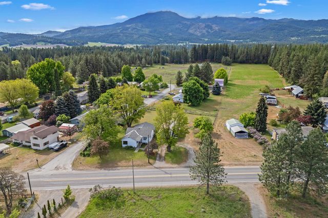 705 Old Kettle Rd, Kettle Falls, WA 99141