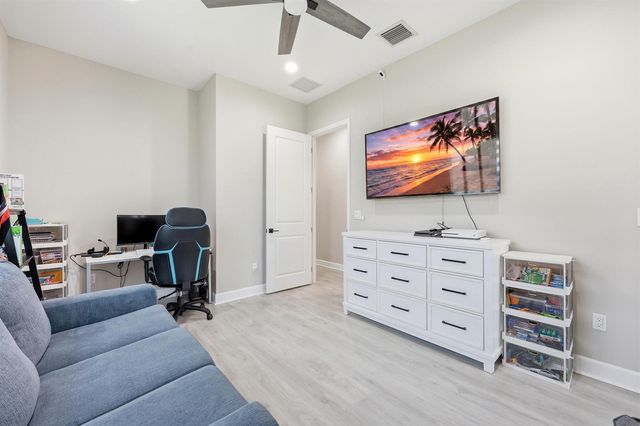 15264 Wildwood Circle, Westlake, FL 33470