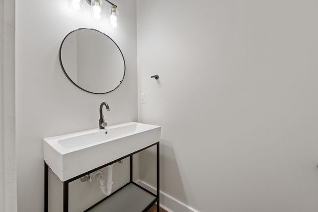 1944 E MCLEMORE AVE, Memphis, TN 38114