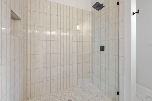 1944 E MCLEMORE AVE, Memphis, TN 38114