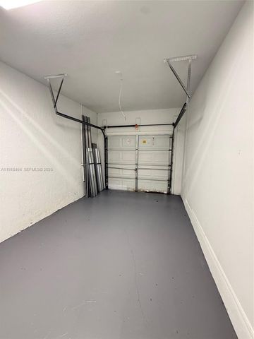 8528 SW 166th Pl 8528, Miami, FL 33193