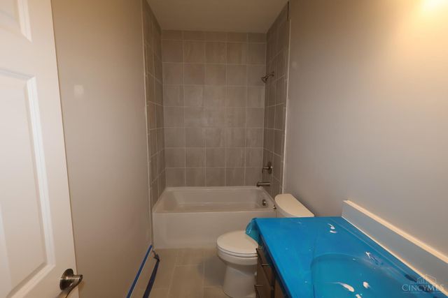 5976 Hawks Lane, Miami Twp, OH 45150