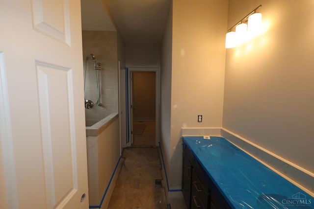 5976 Hawks Lane, Miami Twp, OH 45150