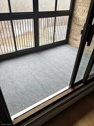 1871 Silver Bell Road 321, Eagan, MN 55122