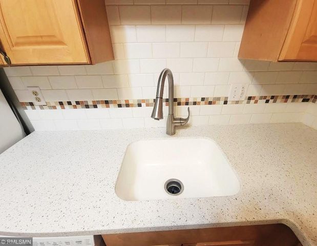 1871 Silver Bell Road 321, Eagan, MN 55122