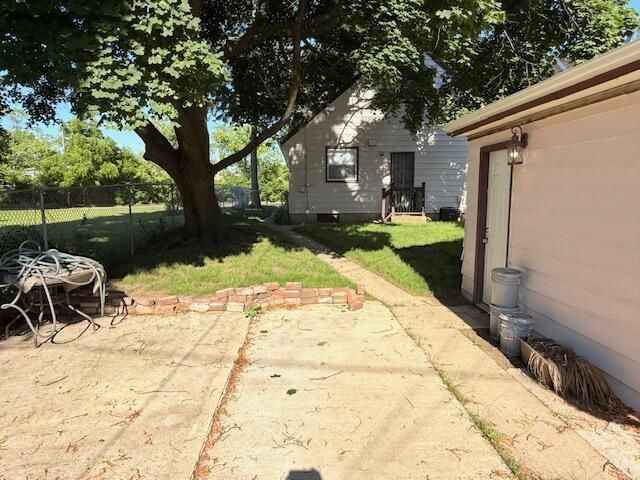 5024 N 70th STREET, Milwaukee, WI 53218