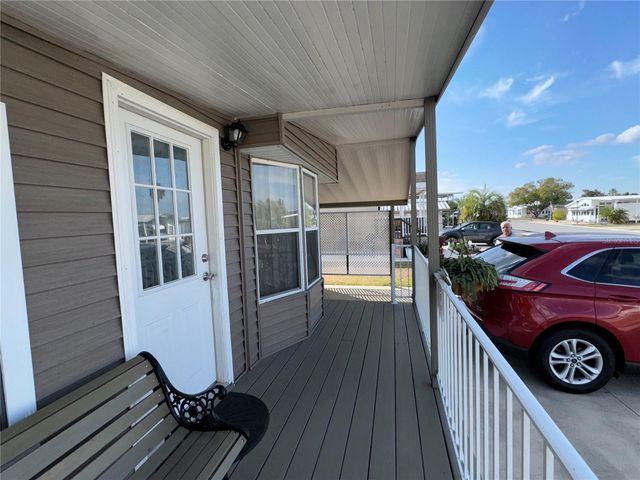 35220 CONDOMINIUM BOULEVARD 25, Zephyrhills, FL 33541