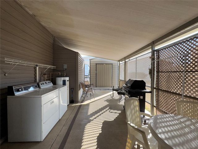 35220 CONDOMINIUM BOULEVARD 25, Zephyrhills, FL 33541