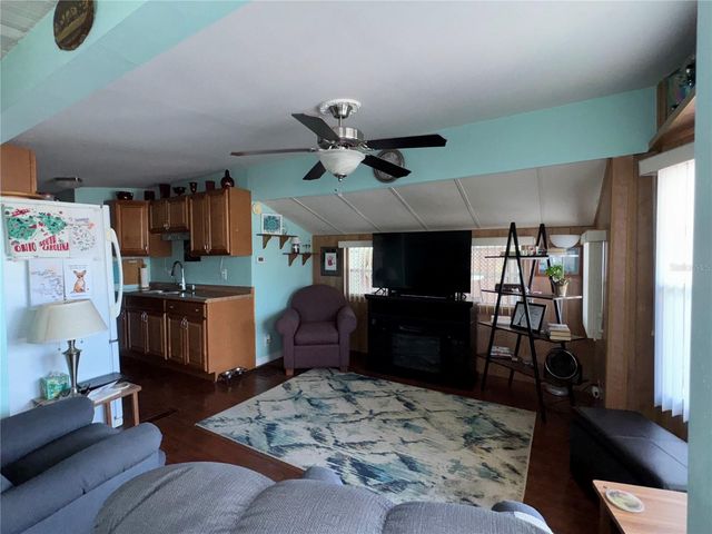 35220 CONDOMINIUM BOULEVARD 25, Zephyrhills, FL 33541