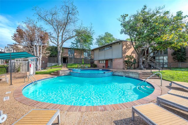 5222 Memorial Drive 5222, Houston, TX 77007