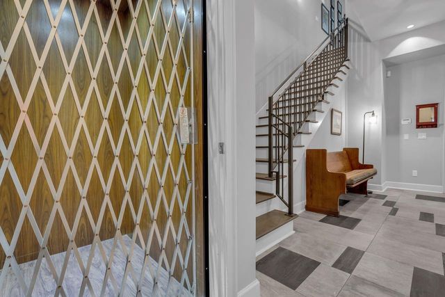 1522 Vermont Street B, Houston, TX 77006