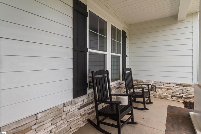 24 Bramall Drive, Greer, SC 29651