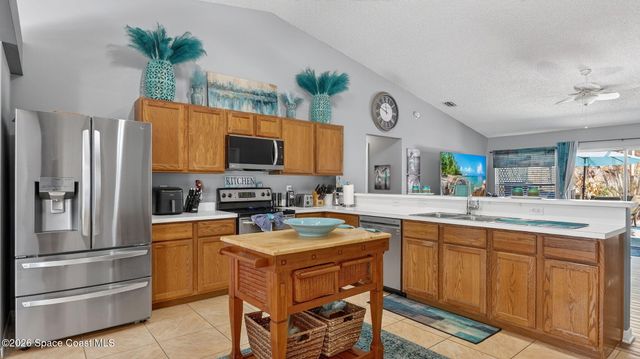 1040 Jacaranda Circle, Rockledge, FL 32955