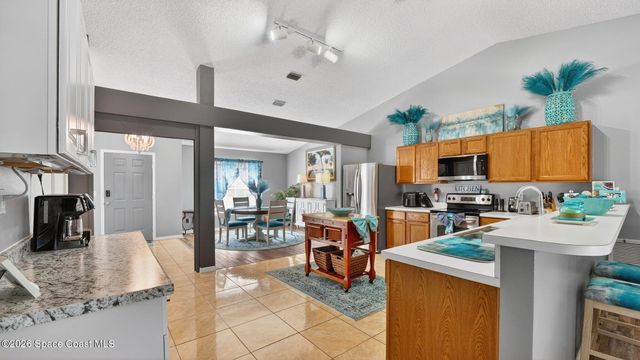 1040 Jacaranda Circle, Rockledge, FL 32955